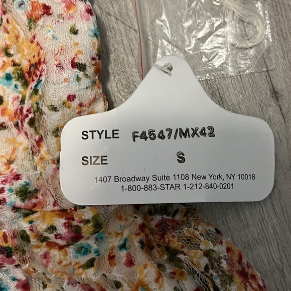 Angie dress size small - Picture 3 of 4